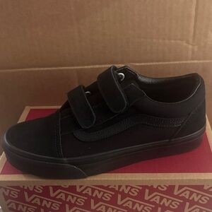Vans Youth Black Double-Strap Skate Sneaker